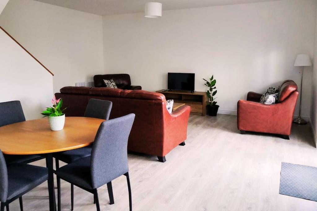 Apartment Secluded Modern